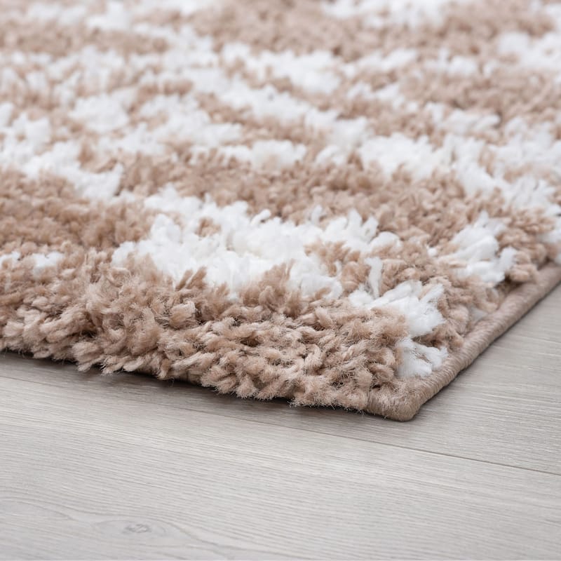 Joy Shag Mediterranean Geometric Indoor Area Rug