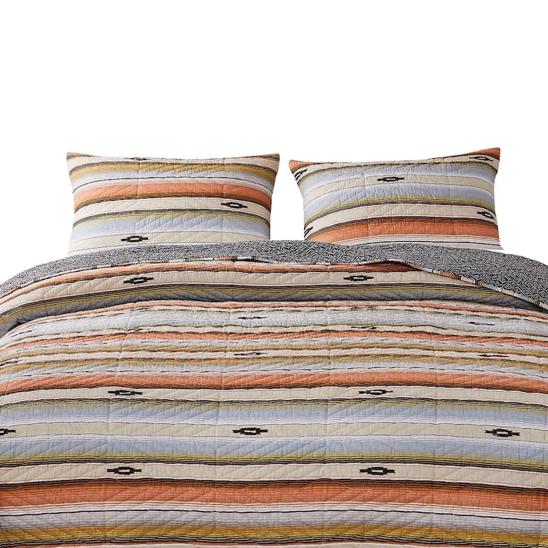 3 Piece Microfiber Full Size Quilt Set with Chevron Print, Multicolor