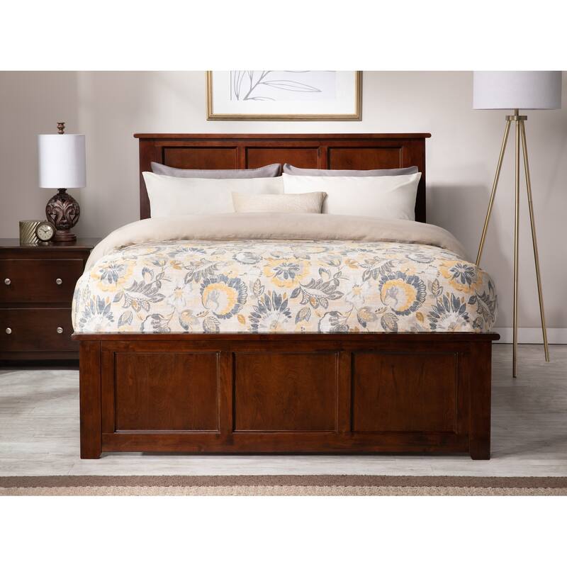 AFI Madison Full Size Platform Bed with Matching Footboard & Full Trundle