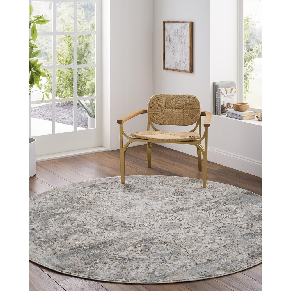 Livabliss Brunswick Traditional Medallion Area Rug