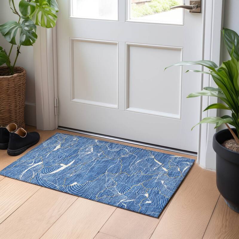Machine Washable Indoor/ Outdoor Abstract Crackle Chantille Rug - Blue - 1'8" x 2'6"
