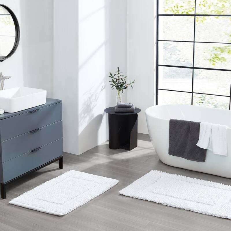 Sophie Border Ultra-plush Chenille Non-Slip Cotton Bath Mat (Set of 2) - 17 x 24 / 20 x 32 - White