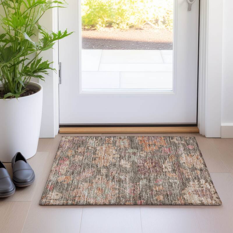Machine Washable Indoor/ Outdoor Vintage Traditional Chantille Rug - Brown - 1'8" x 2'6"