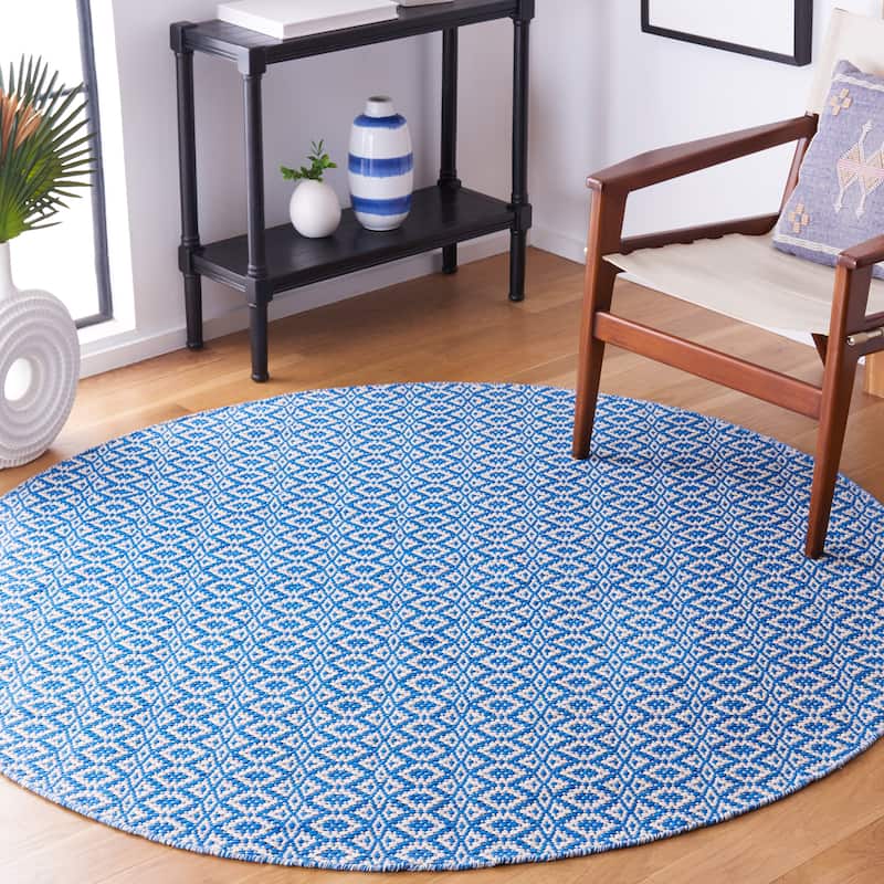 SAFAVIEH Handmade Flatweave Montauk Everly Casual Cotton Rug - 6' Round - Ivory/Blue