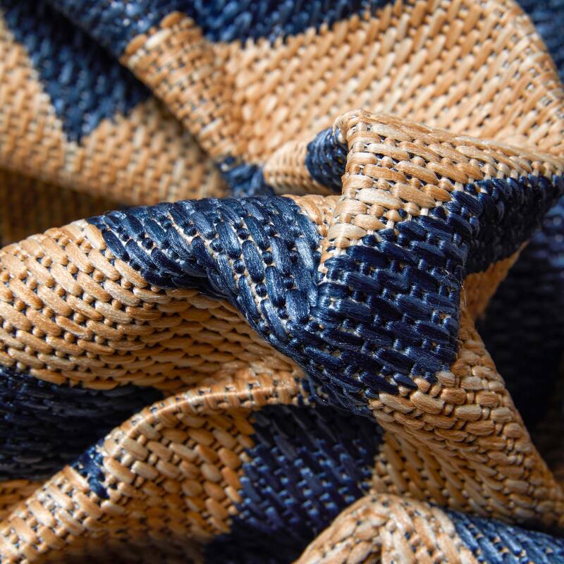 Well Woven Medusa Atlantis Indoor Outdoor Modern Area Rug