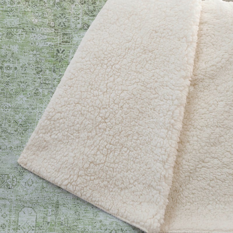 Premium Machine Washable Traditional Moroccan Sherpa Throw Blanket