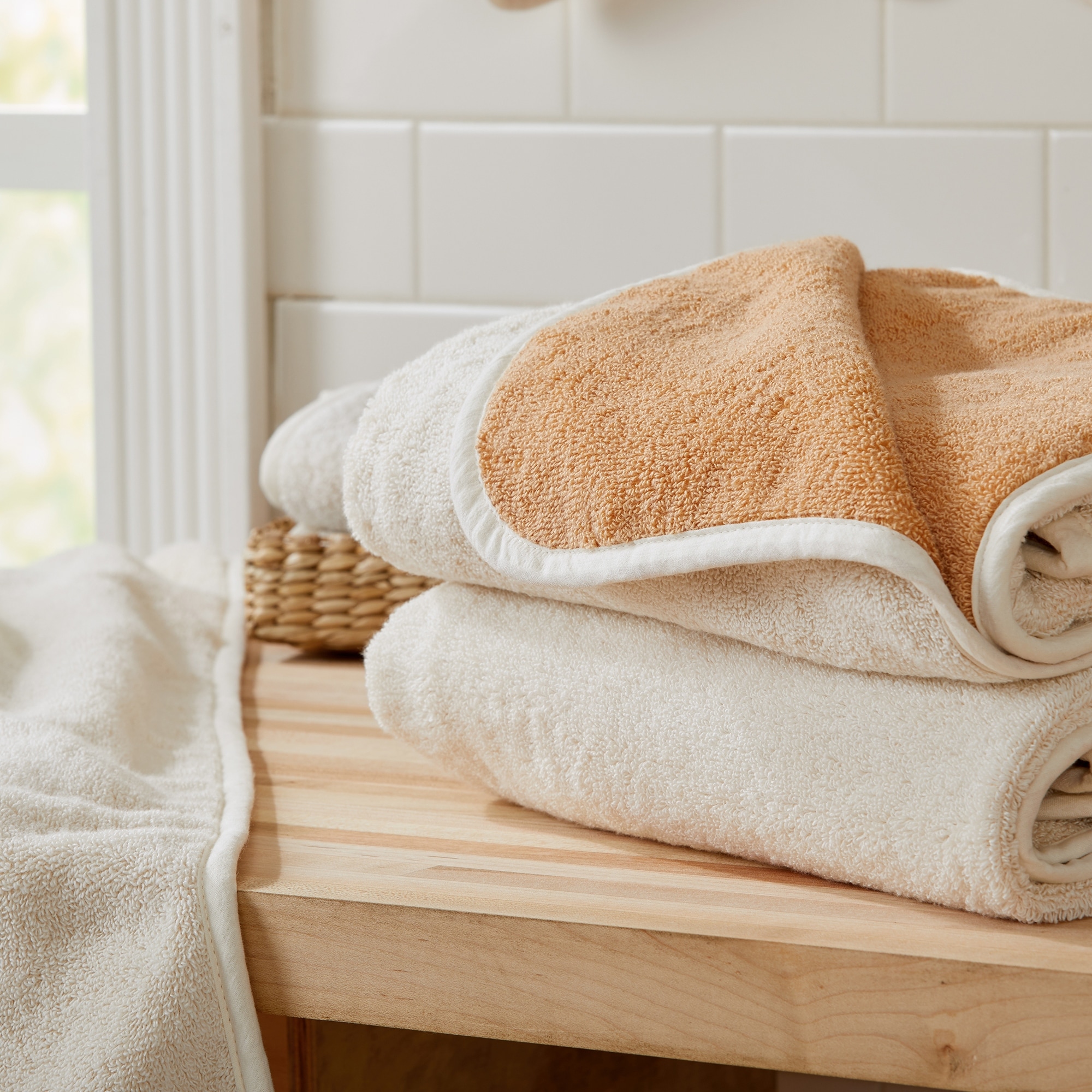 Two tone sales bath towels