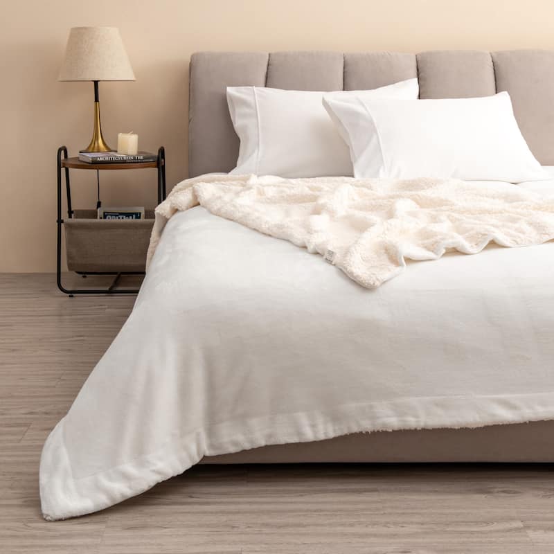 Linery & Co. Velvet Plush Reversible Sherpa Throw Blanket - 50" x 60" Throw - Optic White