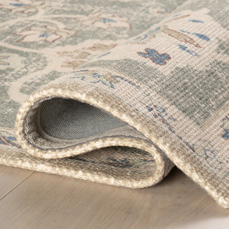 Nuloom Orlina Floral & Paisley Transitional Area Rug
