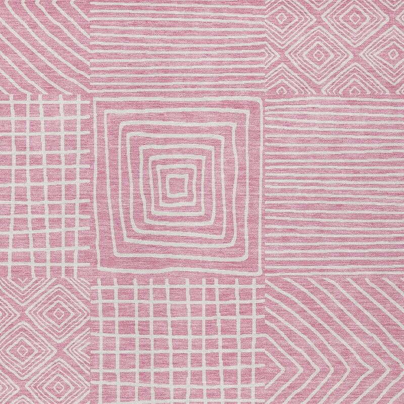 HomeRoots Geometric Transitional Rectangle Outdoor Rug