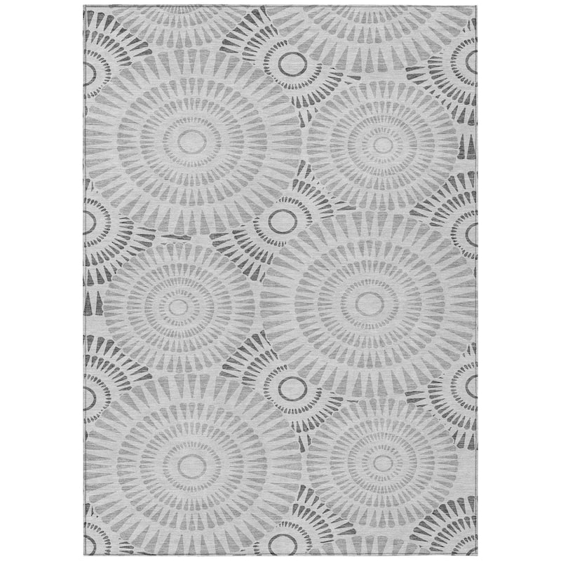 Machine Washable Indoor/ Outdoor Chantille Contemporary Burst Rug