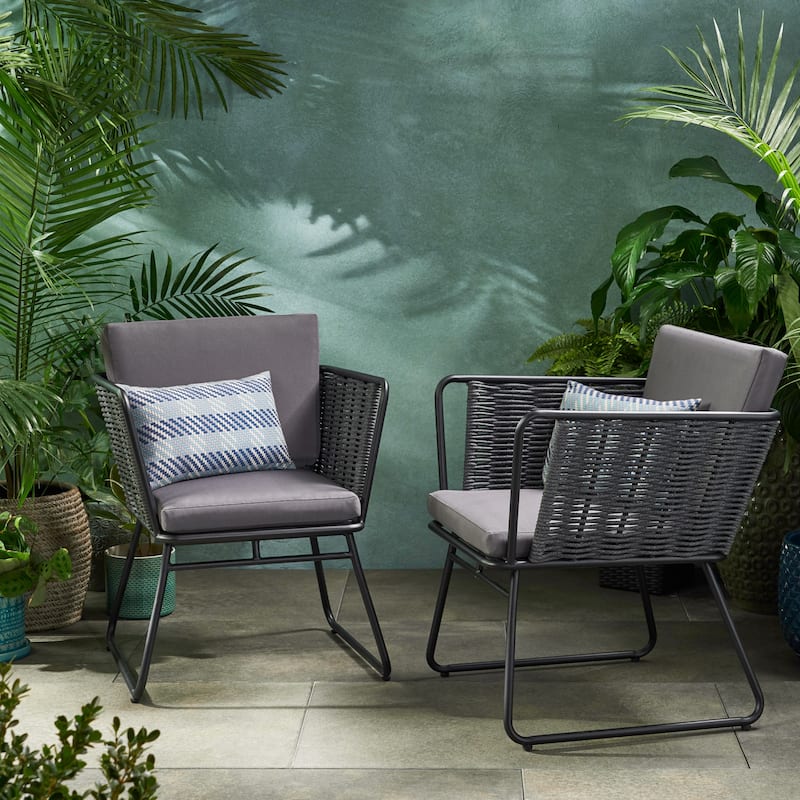 Stylish and Comfortable Outdoor Chair