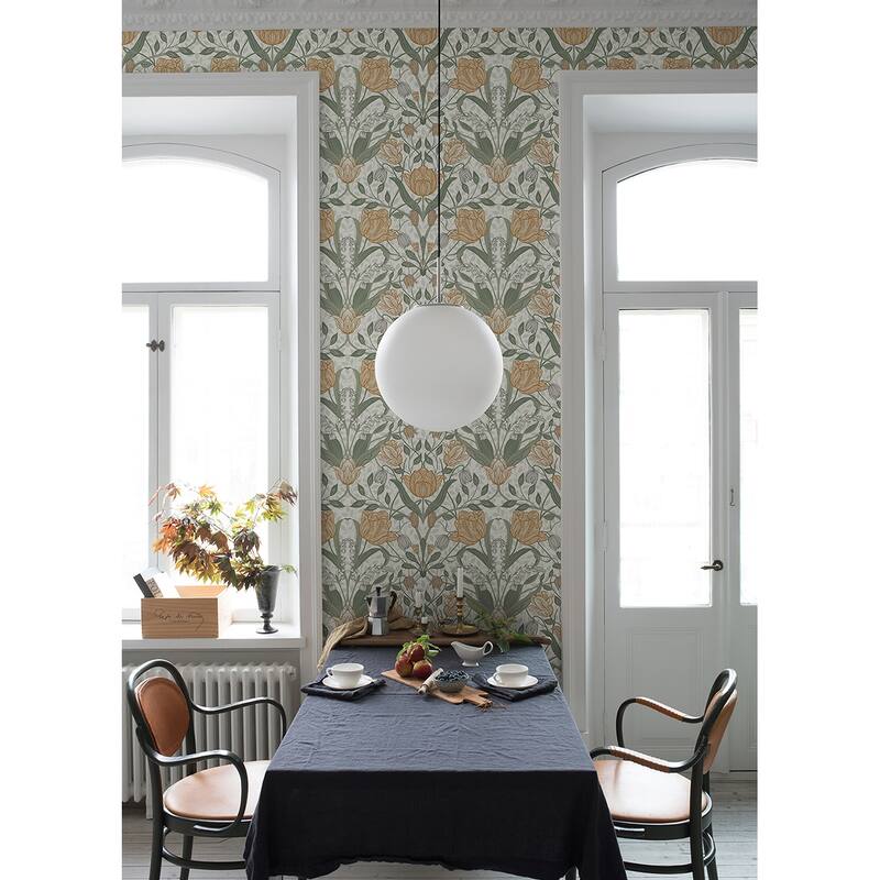 Manchester, Fillippa Green Tulip 33 ft L X 20.5 in W, Wallpaper.