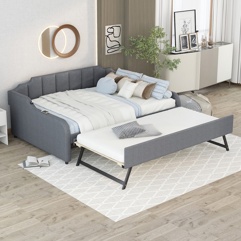Full Size Upholstered Daybed with Pull-Out Trundle and USB Charging, Gray