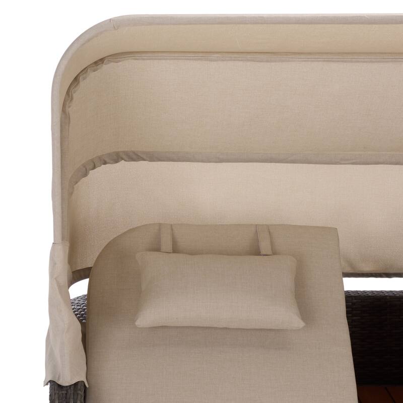 SAFAVIEH Outdoor Living Victoria Double Daybed - 65"W x 82"D x 56"H