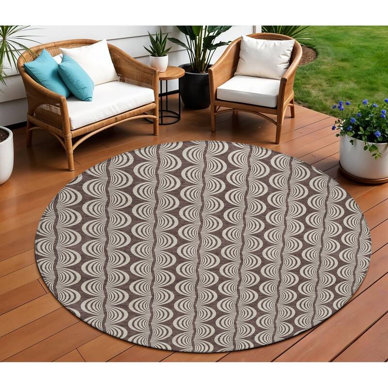 HomeRoots Ogee Transitional Rectangle Outdoor Rug - 8' Round