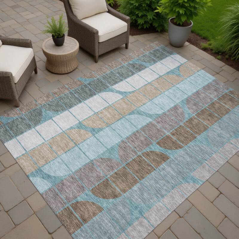 Machine Washable Indoor/ Outdoor Modern Finch Chantille Rug