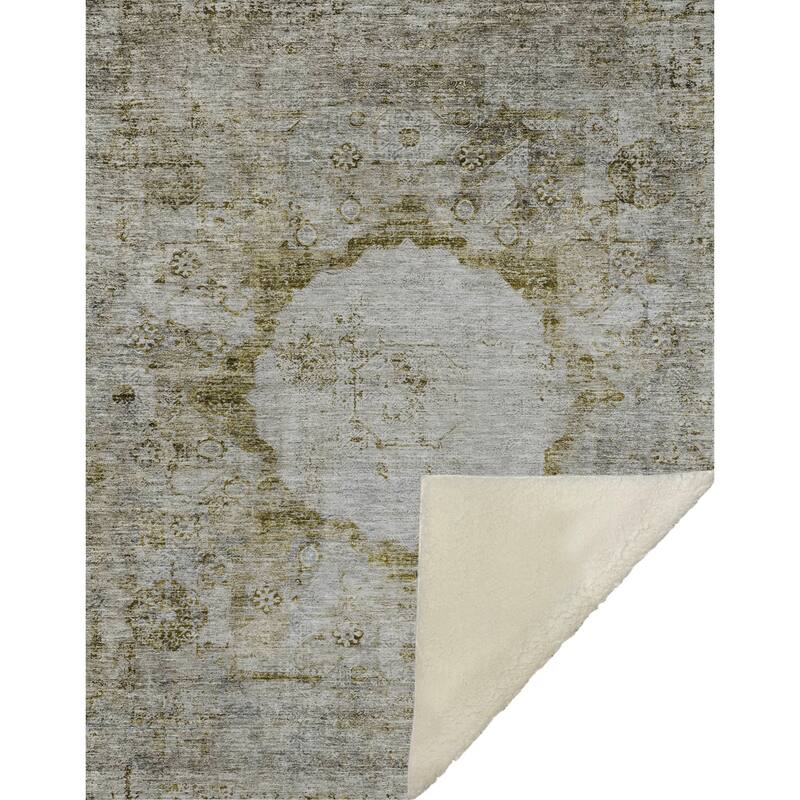 Premium Machine Washable Vintage Medallion Sherpa Throw Blanket