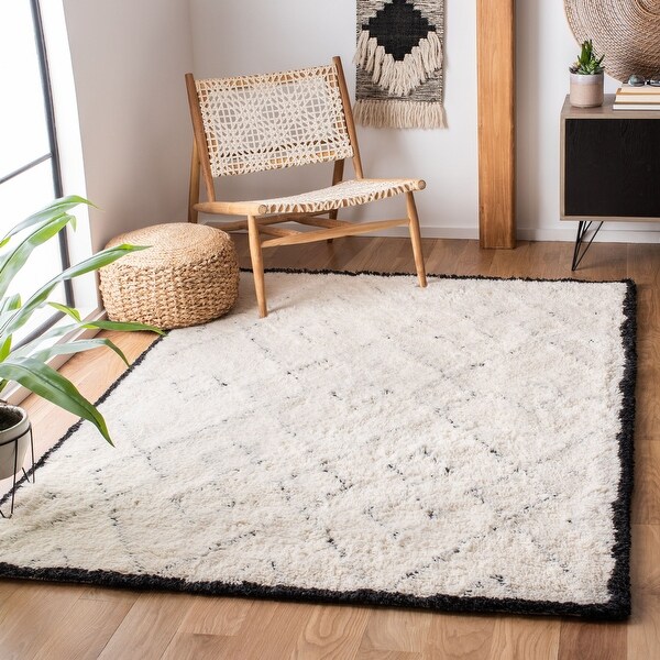 Safavieh Handmade Casablanca Shag Kanami Tribal Wool Rug