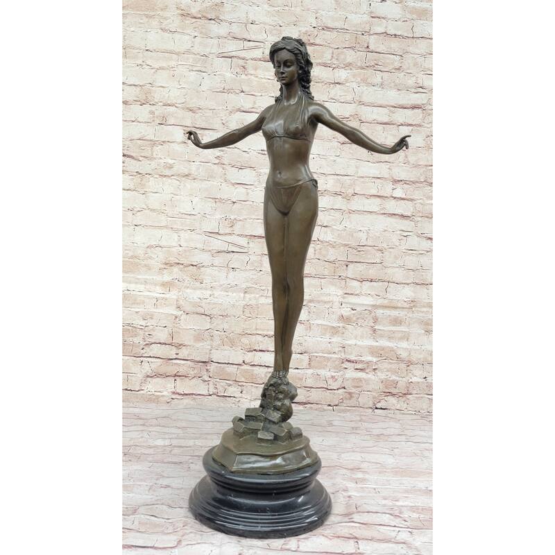 Hand Made Chiparus Gorgeous Woman Diver On Rock Bronze Sculpture Statue