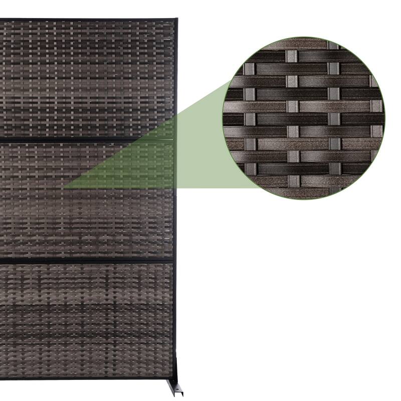 Outdoor Free Standing Metal Privacy Screen