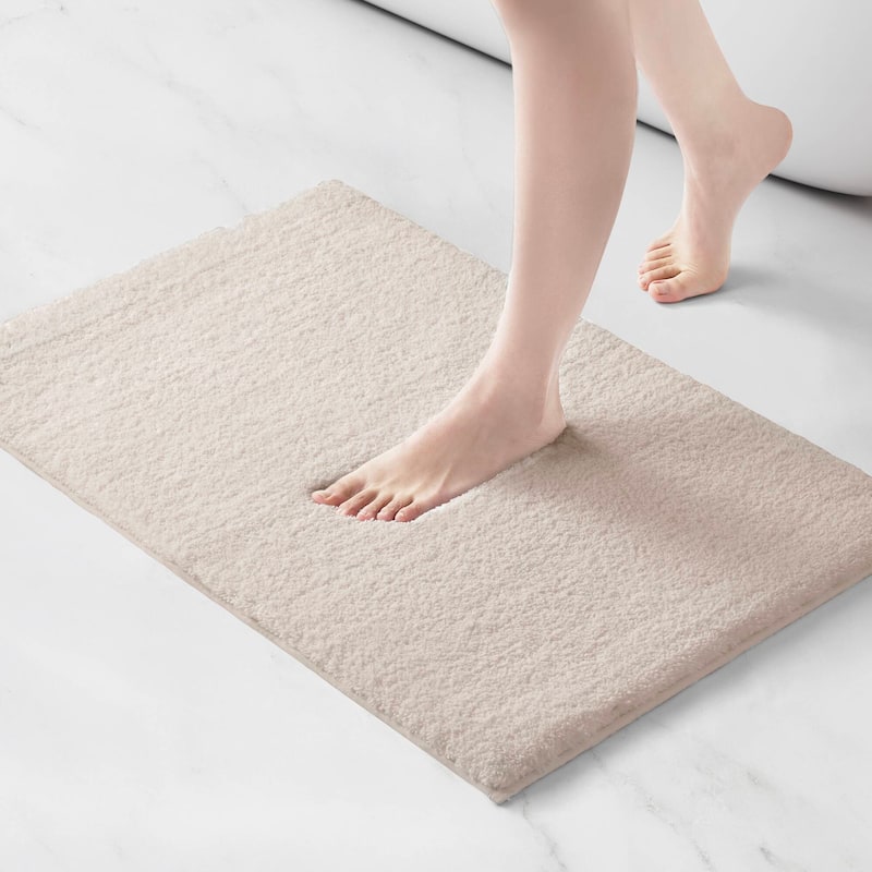 Madison Park Signature Marshmallow Bath Rug