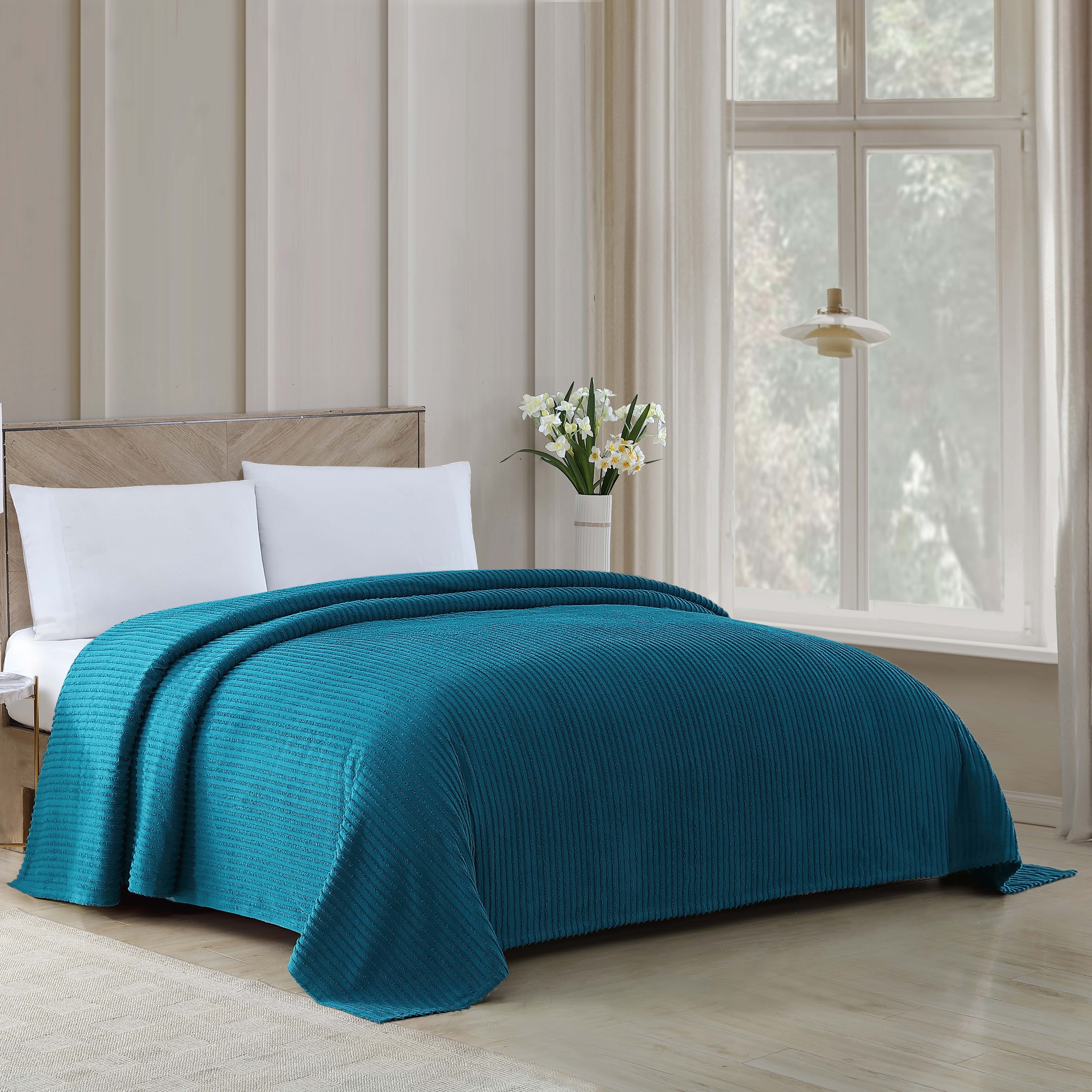 Channel Chenille Bedspread - Picture 31 of 47
