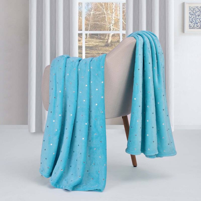 Superior Fleece Plush Medium Weight Soft Fluffy Decorative Blanket