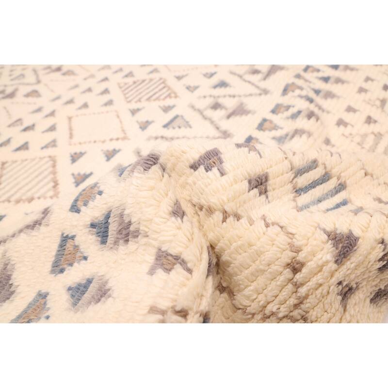 ECARPETGALLERY Hand-knotted Tangier Cream Wool Rug - 5'6 x 7'7