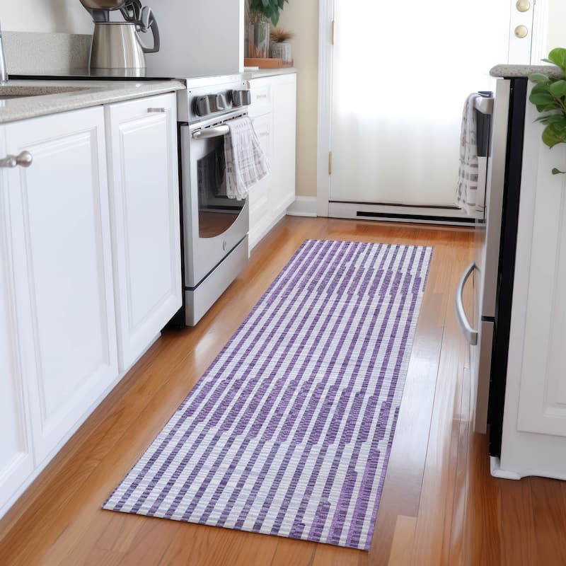 Machine Washable Indoor/ Outdoor Abstract Stripe Chantille Rug