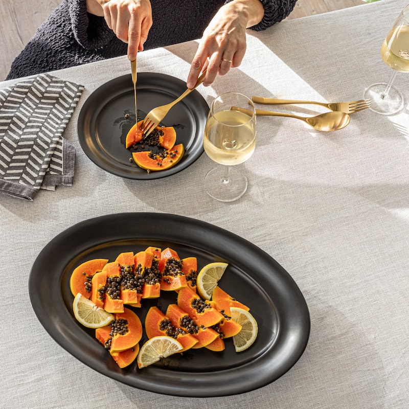 over&back Rimmed Semi-Matte Stoneware Oval Serving Platter