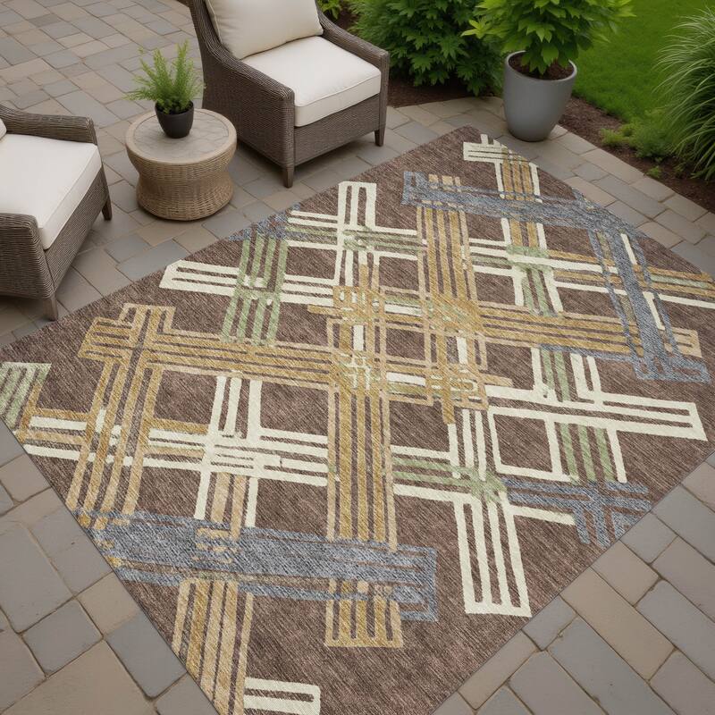 Machine Washable Indoor/ Outdoor Modern Trellis Chantille Rug