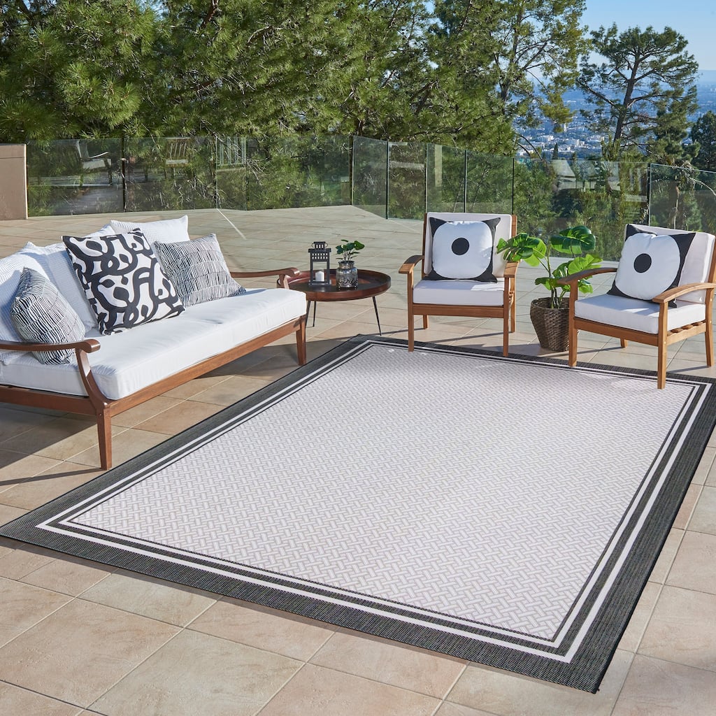 Gertmenian Paseo Soroa White/Black Classic Border Flatweave Indoor/ Outdoor Area Rug