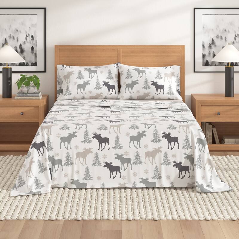 Linery & Co. Turkish Cotton Double-Brushed Christmas Flannel Bed Sheet Set - Full - Moose