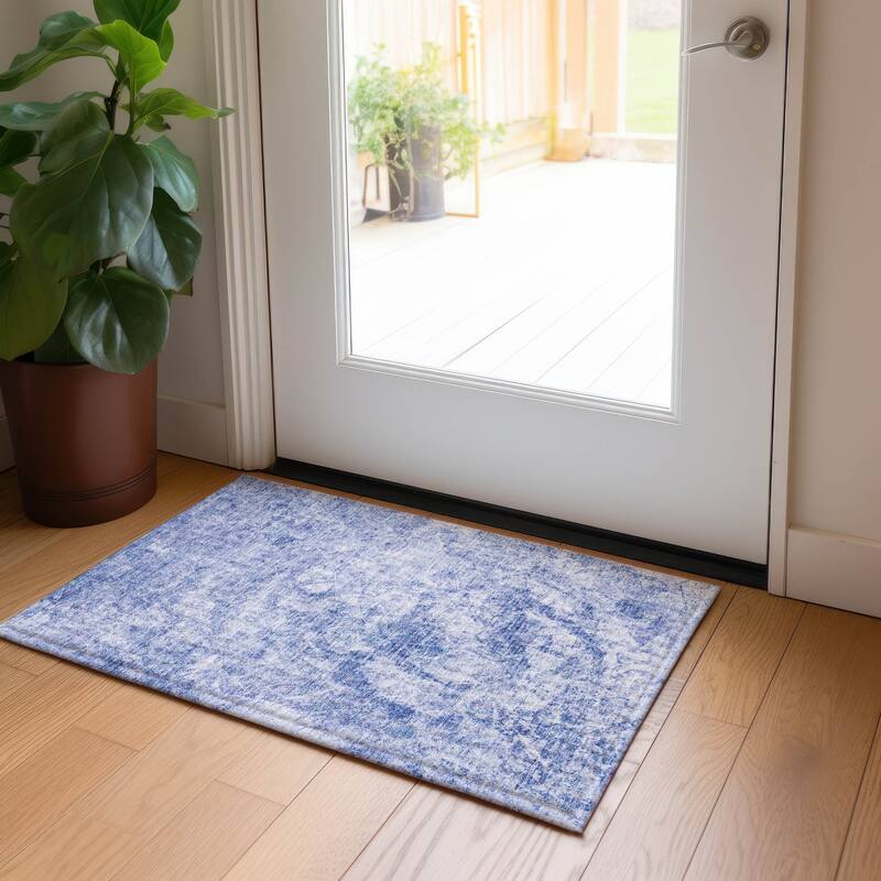 Machine Washable Indoor/ Outdoor Abstract Solid Chantille Rug