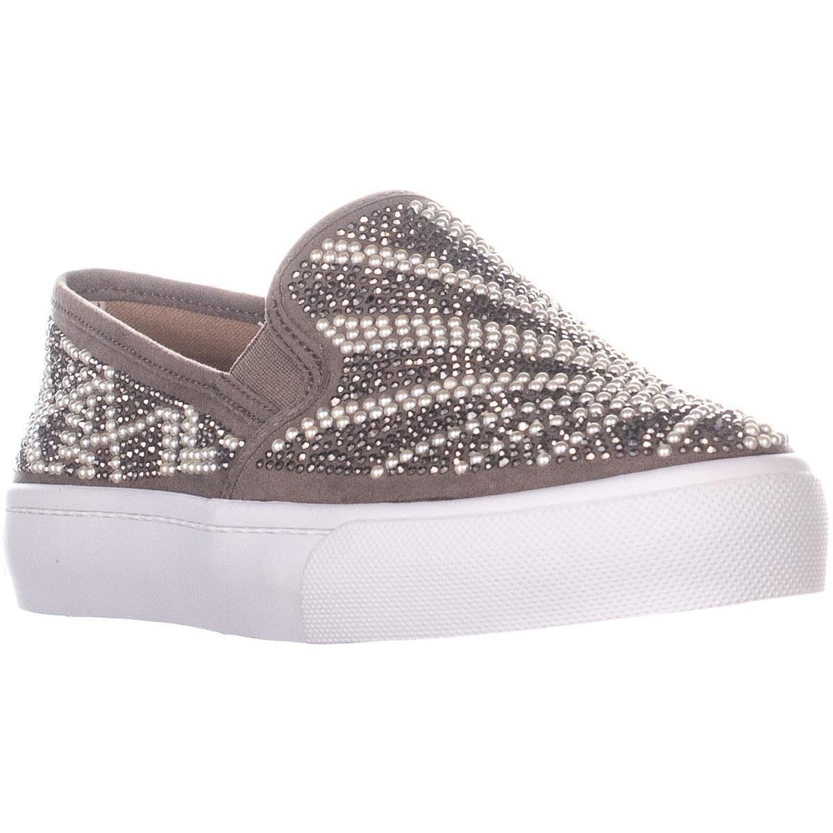 I35 Sammee11 Bedazzled Slip On Sneakers 