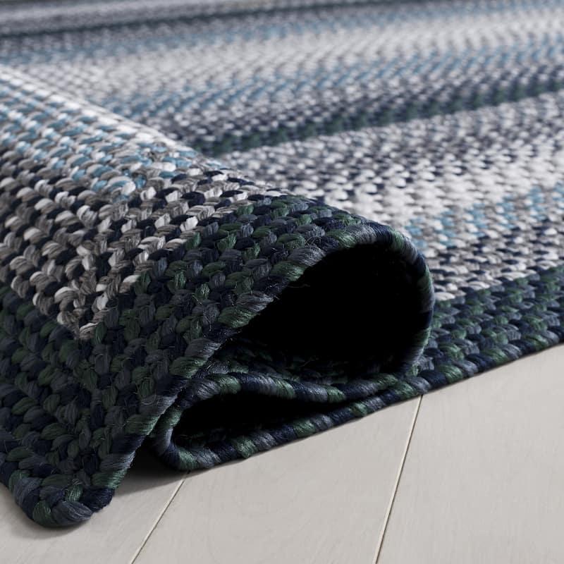 SAFAVIEH Handmade Braided Jo Machine Washable Country Casual Rug