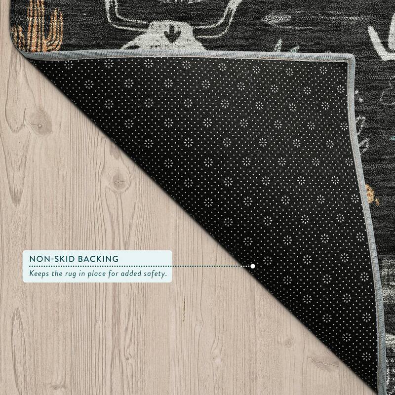 Machine Washable Indoor/ Outdoor Cowboy Ranch Chantille Rug