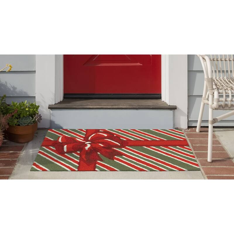 Liora Manne Frontporch Giftbox Indoor/Outdoor Rug Red - 1'8" x 2' 6"