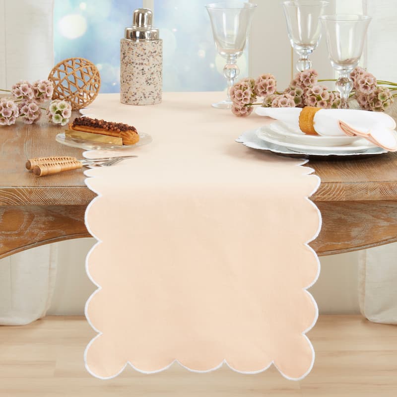Scalloped Table Runner - 16"x72"
