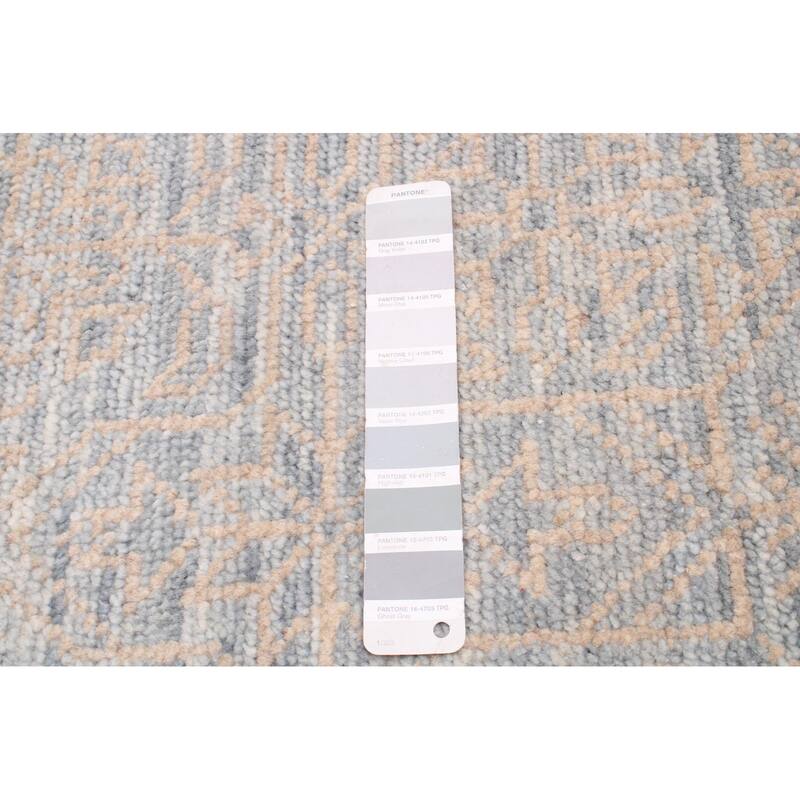 ECARPETGALLERY Hand-knotted Mystique Grey Wool Rug - 6'0 x 9'4