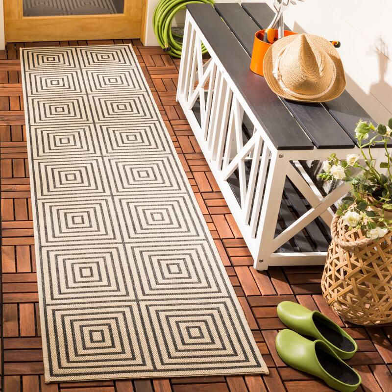 SAFAVIEH Beach House Indoor/ Outdoor Waterproof Patio Backyard Rug