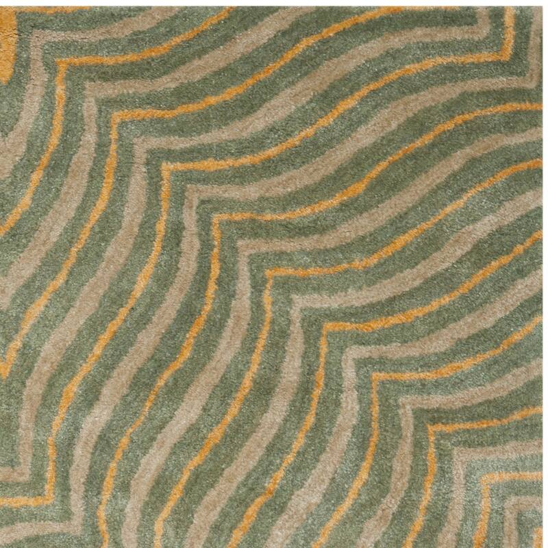 SAFAVIEH Handmade Soho Nedaa N.Z. Wool Rug
