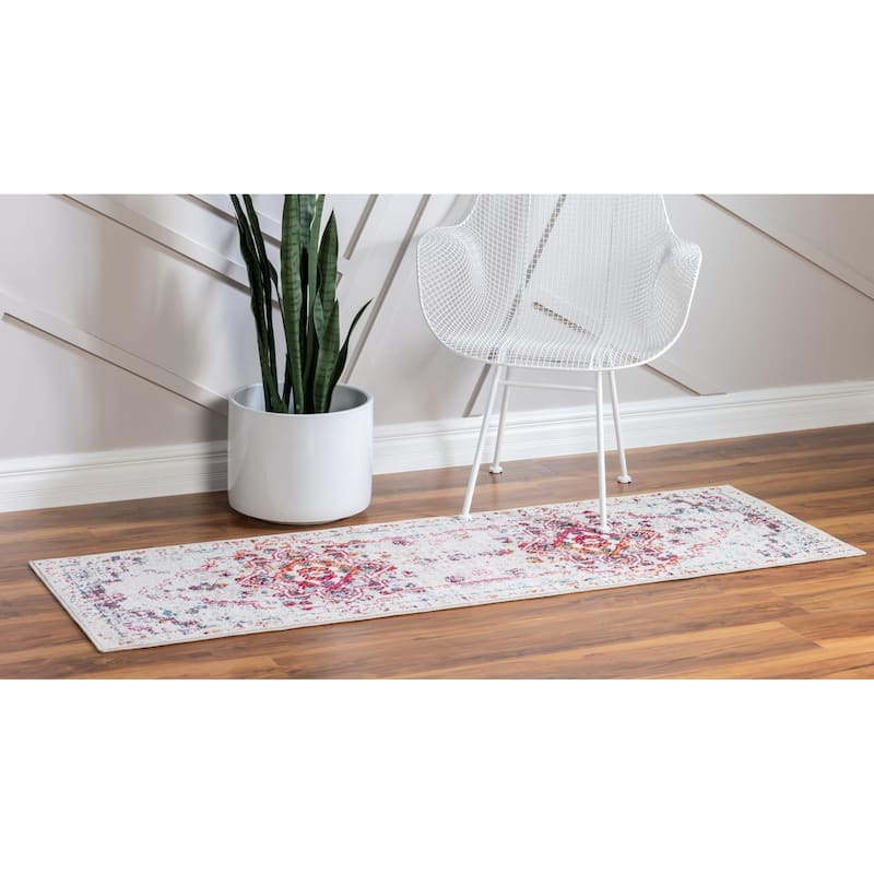 Traditional Kosmas Collection Area Rug