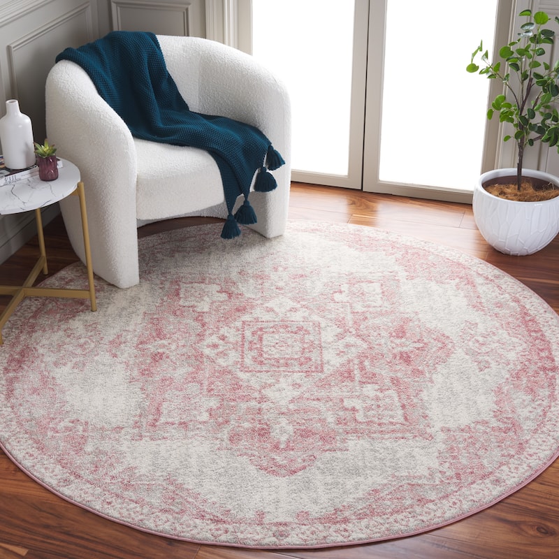 SAFAVIEH Layla Maryjo Shabby Chic Farmhouse Rug - 5' Round - Ivory Grey/Pink
