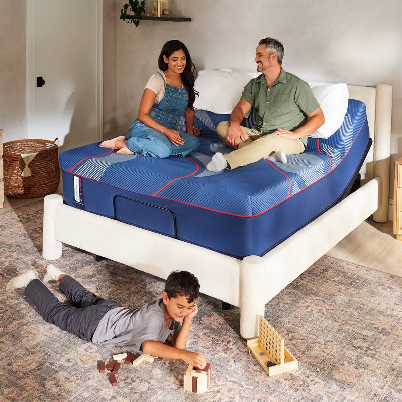 Sealy Posturepedic® Elite Brenham II 14" Soft Tight Top Hybrid Mattress