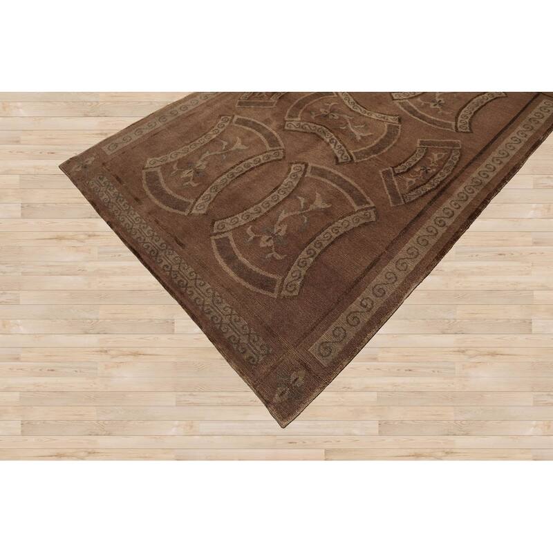 Hand Knotted Tibetan Taupe All-Over Wool & Silk Transitional Area Rug - 3' 10'' x 5' 8''
