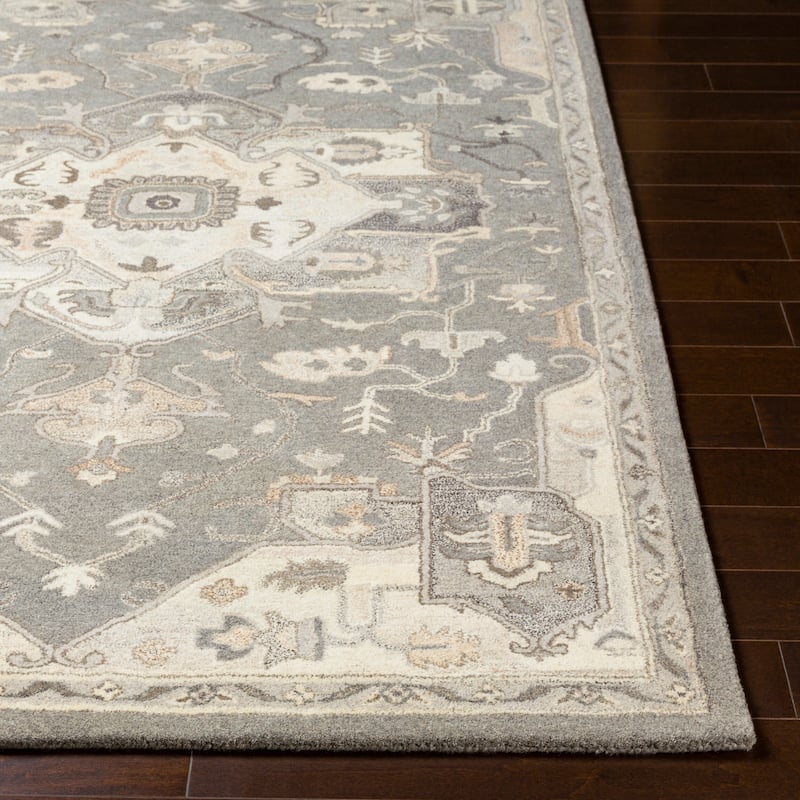 Livabliss Caesar Traditional Area Rug