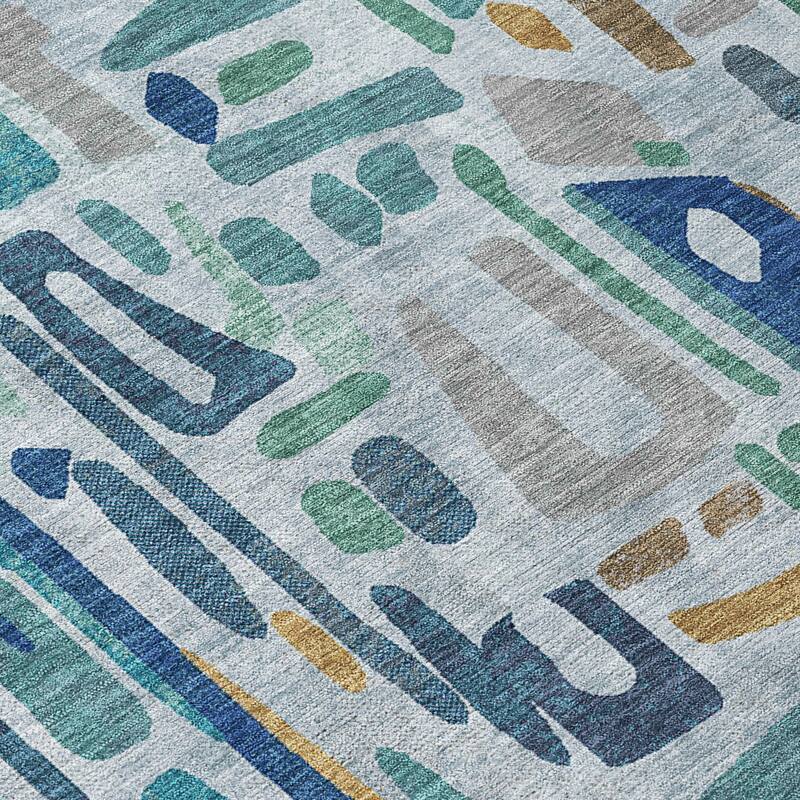 Machine Washable Indoor/ Outdoor Global Geo Chantille Rug