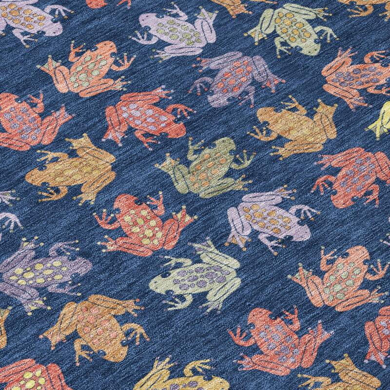 Machine Washable Indoor/ Outdoor Modern Frogs Chantille Rug